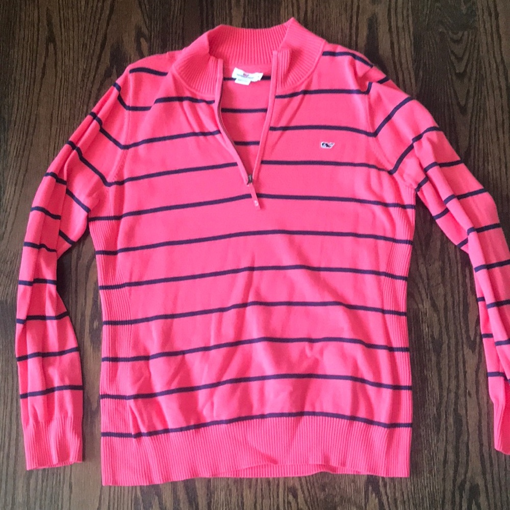 Women’s vineyard vines sweater